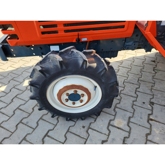 Міні-трактор Kubota L1-185 - Зображення 3