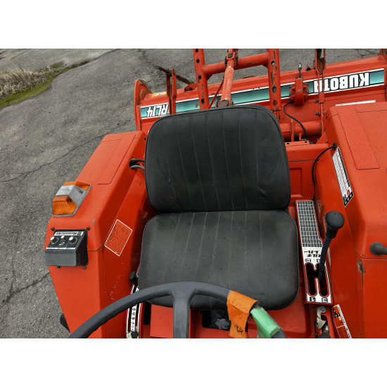 Міні-трактор Kubota L1-205 - Зображення 7
