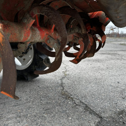 Міні-трактор Kubota L1-205