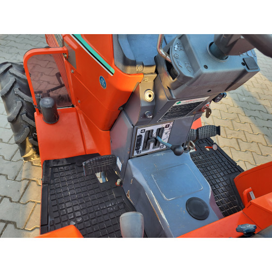 Міні-трактор Kubota ZL1-185 - Зображення 8