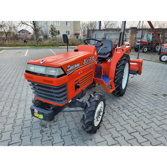 Міні-трактор Kubota ZL1-235 - Зображення 9