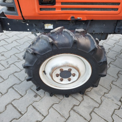 Міні-трактор Kubota ZL1-235