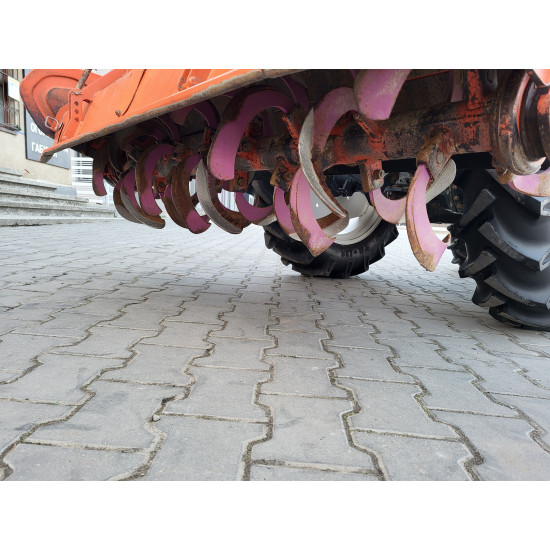 Міні-трактор Kubota ZL1-235 - Зображення 4