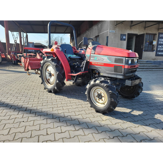 Міні-трактор Mitsubishi MTR250 - Зображення 1