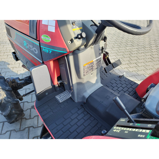 Міні-трактор Mitsubishi MTR250 - Зображення 4